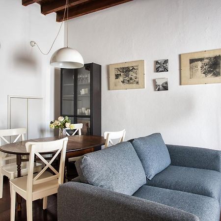 Joivy Tasteful Flat Near City Centre Milano Ngoại thất bức ảnh